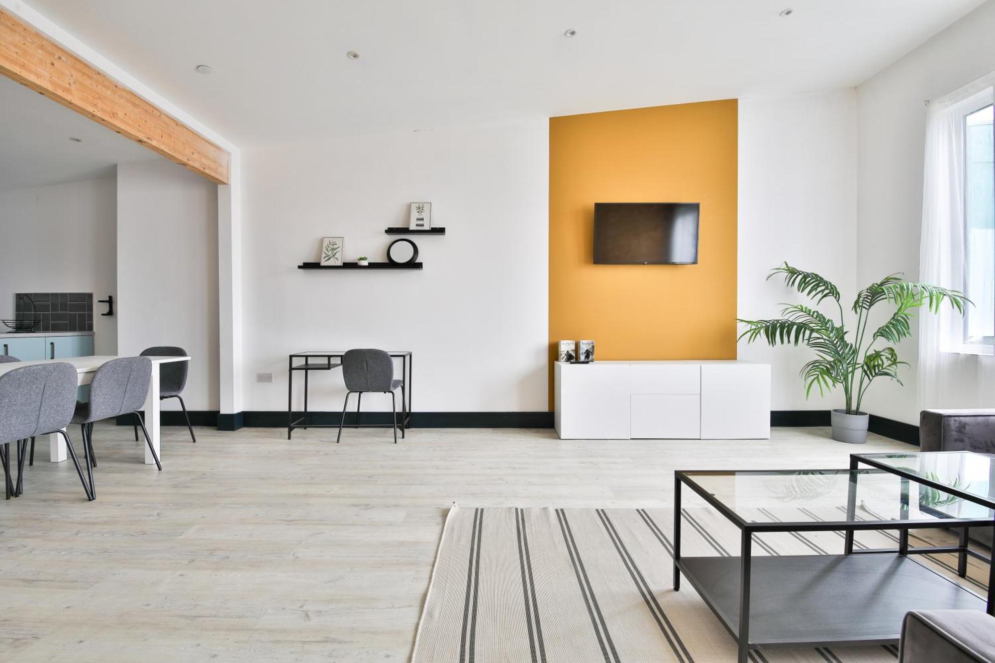 The Kingsway- 2 Bedroom Central Swansea Apartments By Stayright Εξωτερικό φωτογραφία