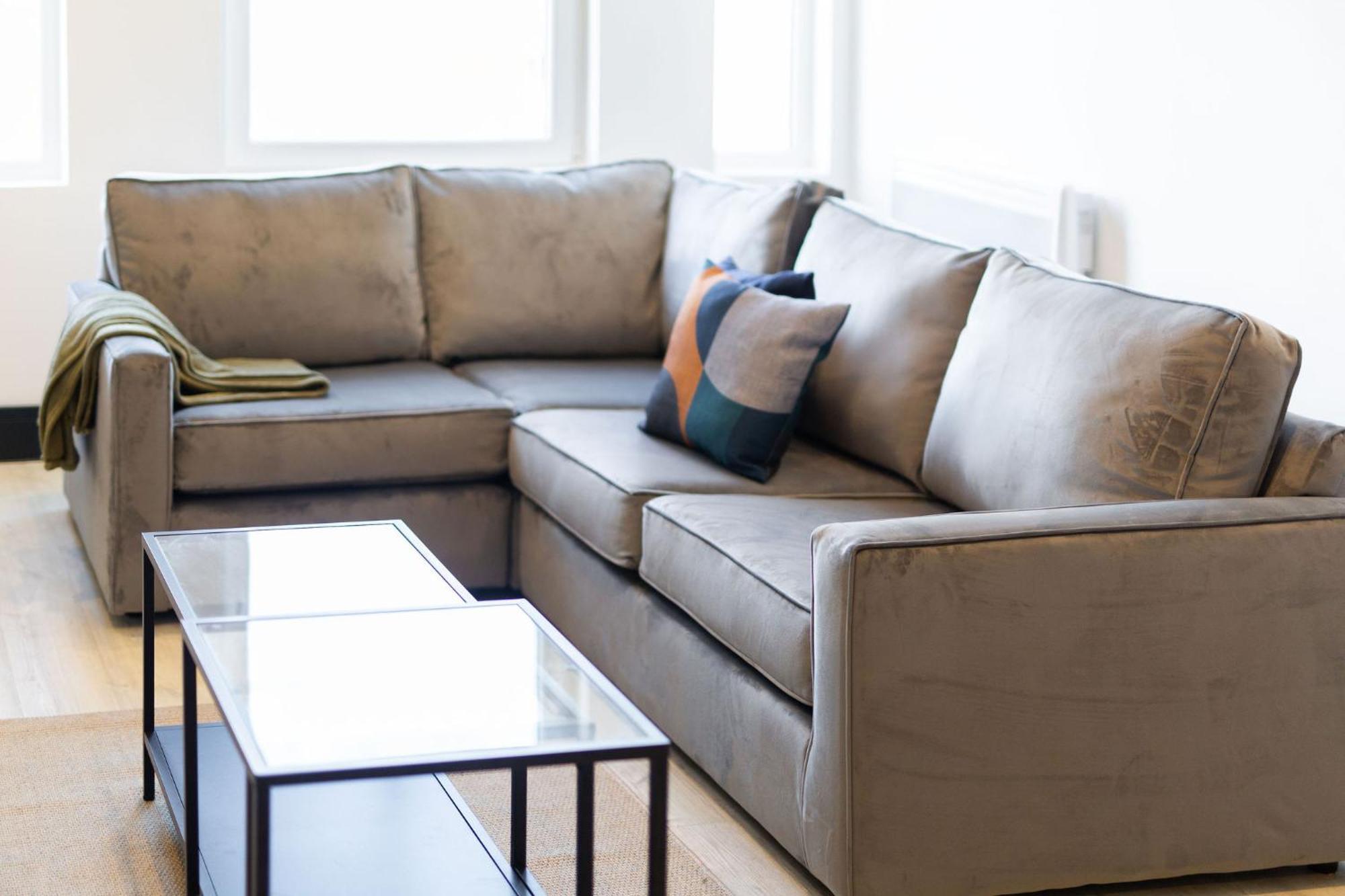 The Kingsway- 2 Bedroom Central Swansea Apartments By Stayright Εξωτερικό φωτογραφία