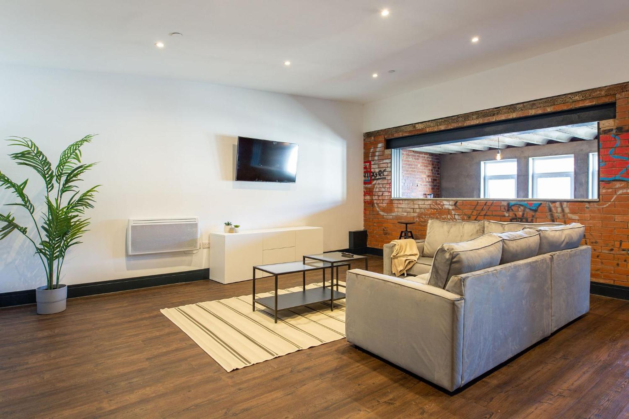 The Kingsway- 2 Bedroom Central Swansea Apartments By Stayright Εξωτερικό φωτογραφία
